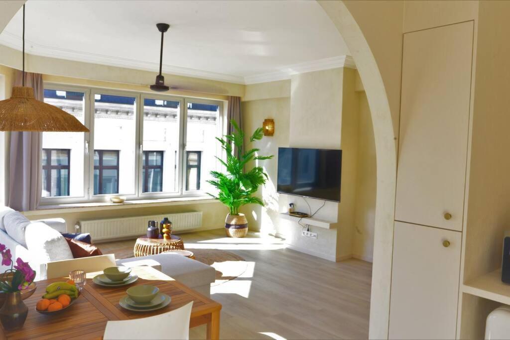 Downtown 2 Bdr Apartment ***** 3 Antwerpen Buitenkant foto